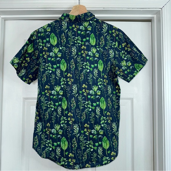 NWT Wildfang The Essential Button Up Floral Shirt Green Blue S Leaf - Picture 7 of 9